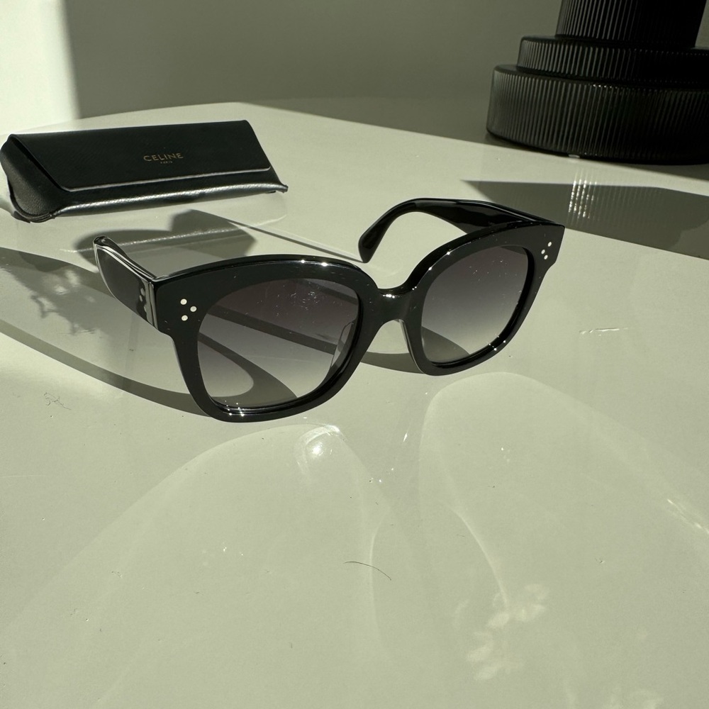 Celine Sunglasses. Cl4002UN